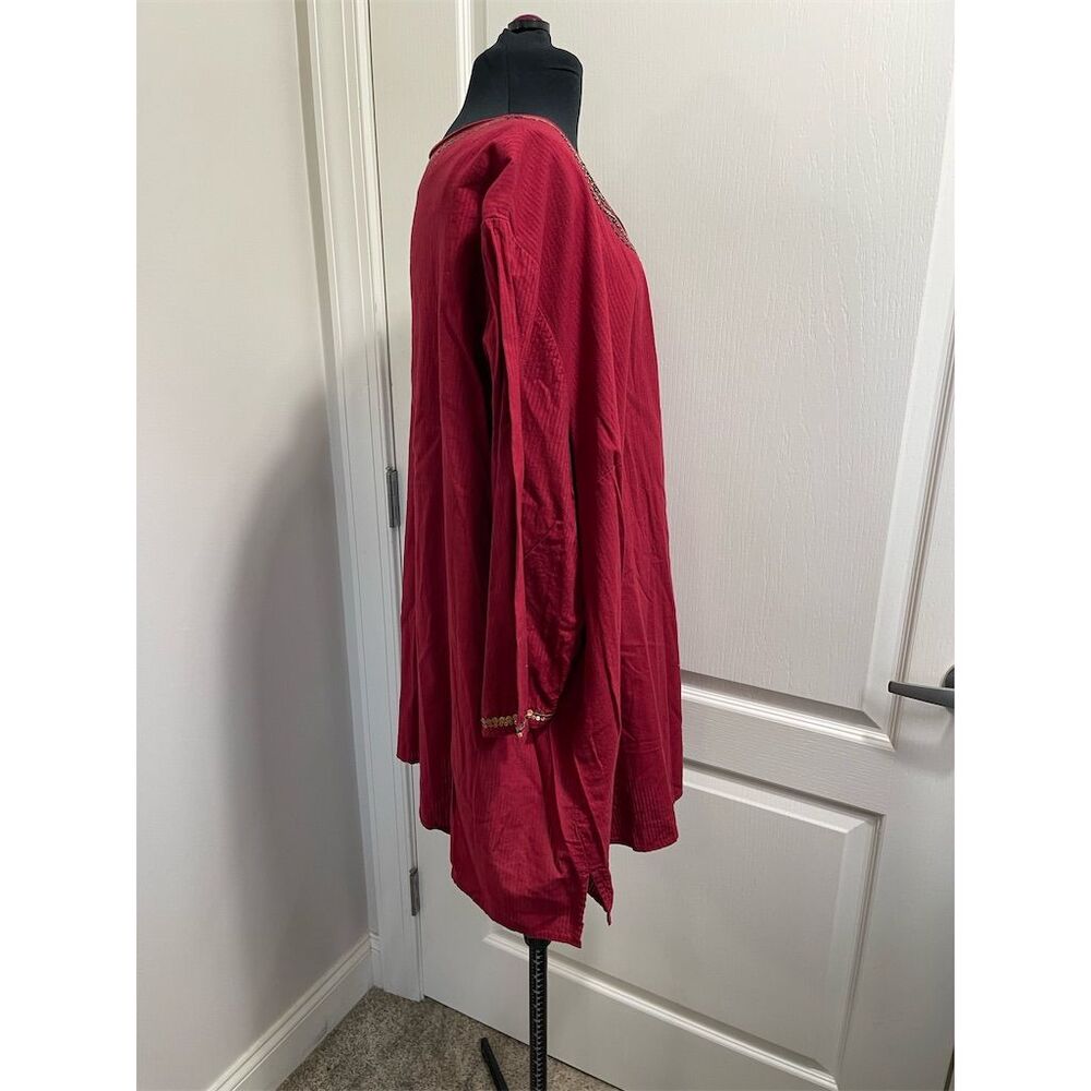 Liz & Me Women's Plus 3X Red Embellished Tunic Top V-Neck Long Sleeve (sku#315) - Picture 4 of 11
